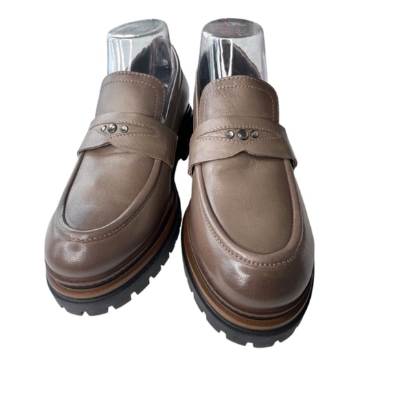 Miz Mooz Leather Loafers - Damian Taupe EU 39 (US 8.5-9) - Picture 3 of 11